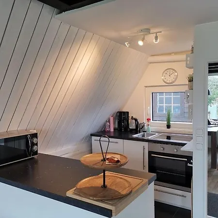 Holiday home Pearl Comfortable Butjadingen